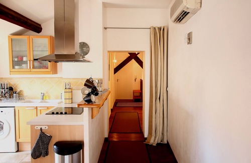 Nimes City Centre Apartment | Charming apartment with stunning terrace in Nimes' medieval centre