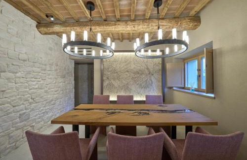 Montelovesco Apartment | CHARMING APARTMENTS IN FARMHOUSE and DELUXE ROOMS