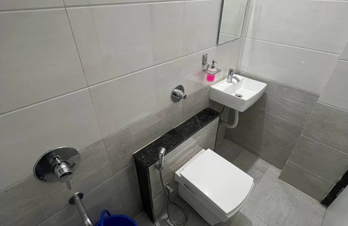 Kharadi House | Charming Appartment with 2 bedrooms and WiFi, AC in enjoyable Pune