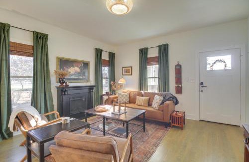 Appomattox House | Charming Appomattox Home Half-Mi to Main Street!