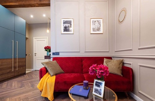 Old Town Apartment | Charming apt near Vilnius Cathedral Square