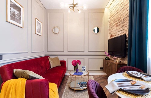 Old Town Apartment | Charming apt near Vilnius Cathedral Square