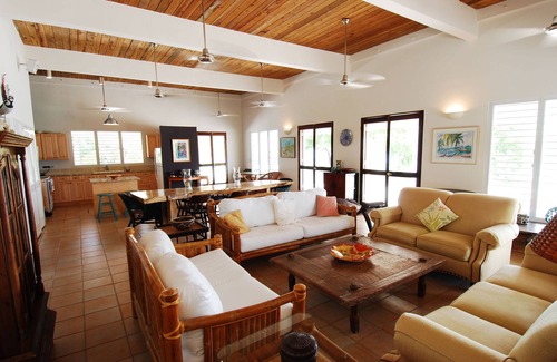 Little Cayman House | Charming Beach House in Little Cayman.