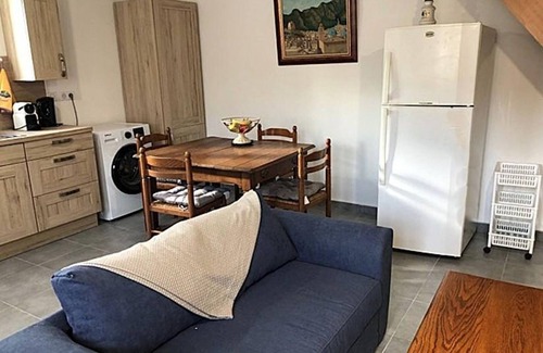 Bellenaves Cottage | Charming Bellenaves Cottage, 2 pers, pet friendly