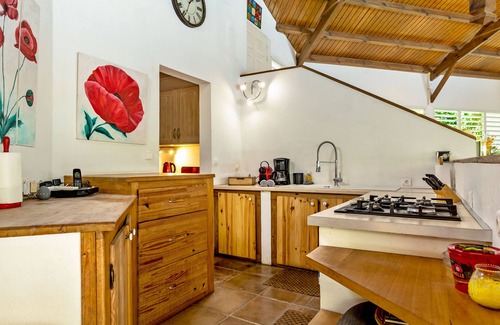 Bas Vent Villa | Charming bioclimatic villa in DESHAIES, 300m from Fort Royal beach