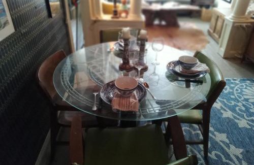 Dickinson Narrows House | Charming Bohemian Rental