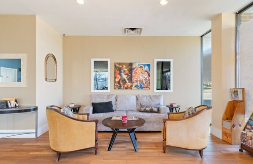 Williamsburg House | Charming Boutique Hotel close to Williams and Mary College