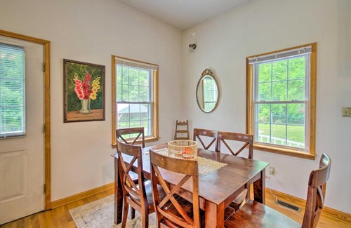 Boydton House | Charming Boydton Retreat about 5 Mi to Kerr Lake!