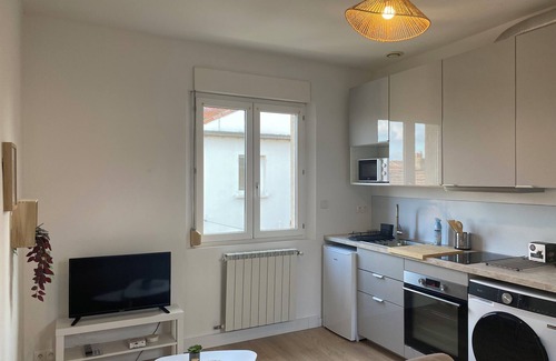 Avignon Apartment | CHARMING, BRIGHT APARTMENT IN THE HEART OF AVIGNON