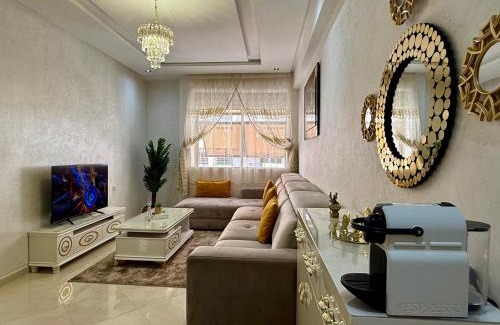 La Ville Haute Apartment | Charming Bright Flat in Historic La Ville Haut