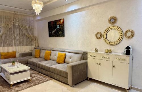 La Ville Haute Apartment | Charming Bright Flat in Historic La Ville Haut