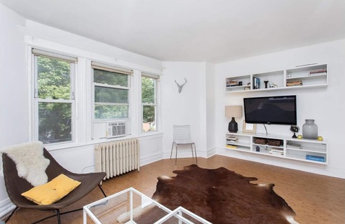 Brooklyn House | Charming Brooklyn Apartment w/Character