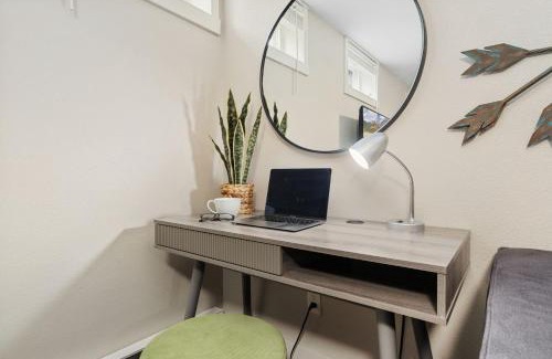 University North Apartment | Charming Bungalow Next to CSU - Free Cruiser Bikes
