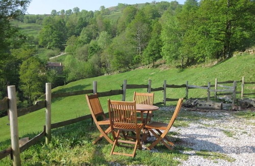 San Roque de Riomiera Cabin | Charming cottage in the valleys pasiegos. Stunning views of the mountains.