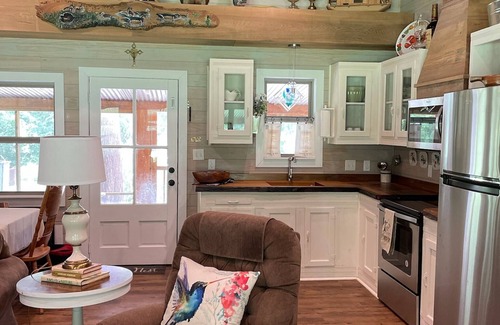 Plaquemine Cabin | Charming cabin on Lower Grand River — Bayou Pigeon, Louisiana