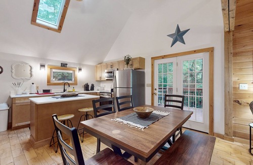 Monmouth House | Charming Cabin with Serene Woodland Views and Modern Comforts