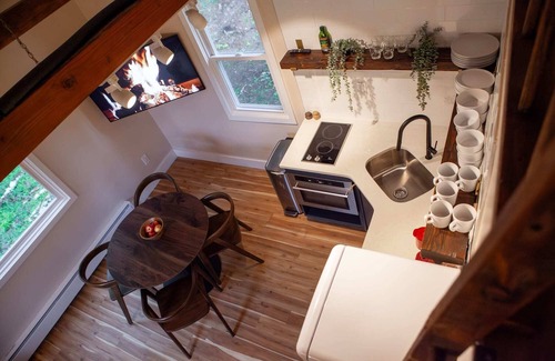 Ellenville Cabin | Charming cabin with Hot Tub, near Minnewaska