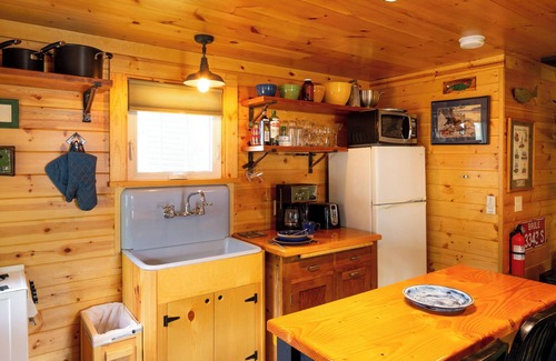 Two Harbors Cabin | Charming cabin with AC and WiFi in delightful Two Harbors