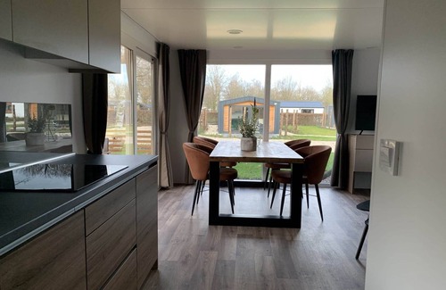 Kaatsheuvel Ski Chalet | Charming chalet 2 km. of the Efteling