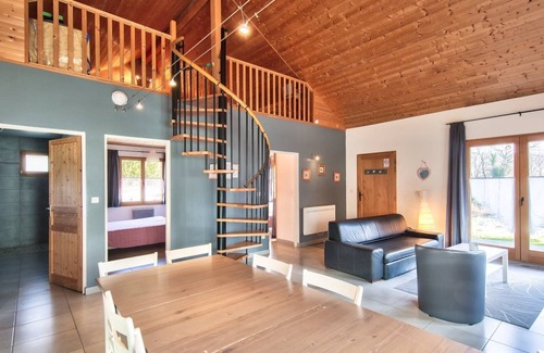Ney Ski Chalet | Charming Chalet Le Martinet with Pool Access