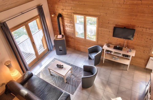 Ney Ski Chalet | Charming Chalet Le Martinet with Pool Access