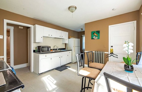Chicopee Apartment | Charming Chicopee Getaway