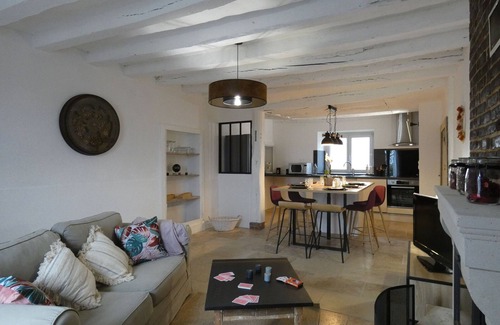 Beaumont-les-Autels Cottage | Charming Cottage with Terrace, Garden & BBQ, Near Nature Trails & Close to Paris