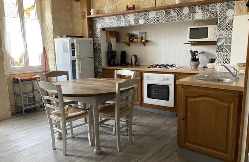 Calviac-en-Perigord Cottage | Charming countryside house with garage and bikes, near Dordogne and tourist sites