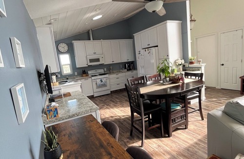 Baywood-Los Osos House | Charming coastal getaway!3 bed 2 bath with 3 private yards. Clean. Dog friendly.