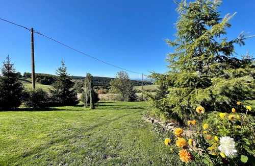 Freycenet-la-Cuche Cottage | Charming cottage with terrace, near winter sports, pets allowed