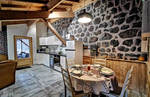 Solignac-sur-Loire Cottage | Charming Cottage Near Beaume Waterfall & Puy-en-Velay with Private Parking and Two Terraces