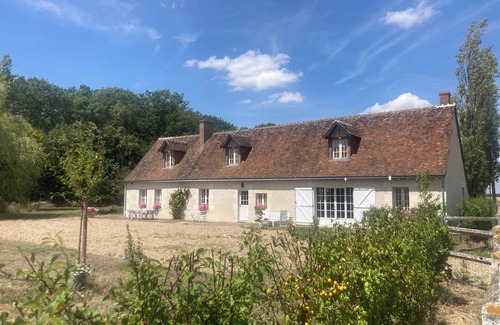 Prunay-Cassereau Cottage | Charming cottage, absolute calm and big swimming-pool close to the Loire castles