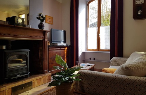 Castelmoron-sur-Lot House | Charming cottage 3*: quality and comfort in a medieval village in the Lot valley
