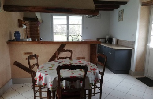 La Roche-Posay House | Charming Cottage 6km from La Roche-Posay - Terrace, Garden, Baby Equipment, Pet Friendly, Wifi