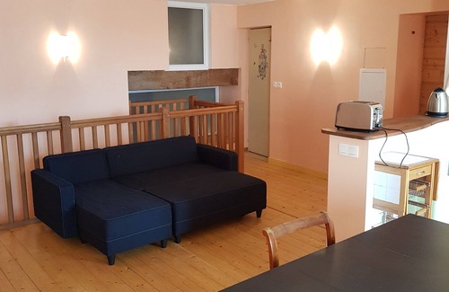 Saint-Lothain Apartment | Charming cottage in the heart of Jura