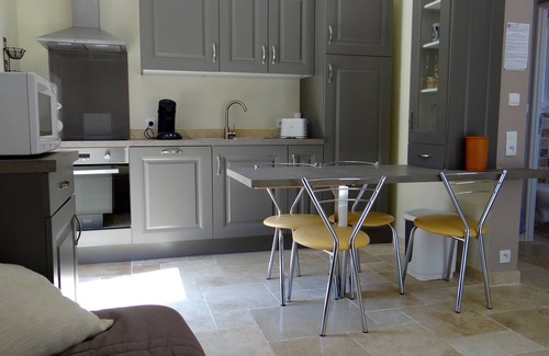 Sollies-Toucas Cottage | Charming cottage between sea and mountains