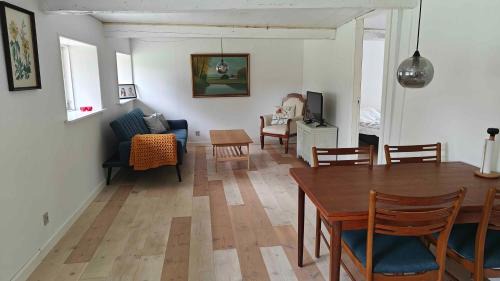 Hojer House | Charming Cottage House In Hoejer