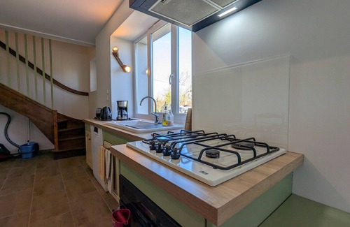 Vendœuvres Cottage | Charming Cottage in Berry with Pool Access & Private Garden