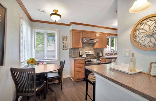 Jamesport House | Charming Cottage in The Heart of the North Fork