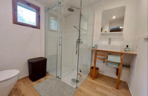 Male Kysice House | Charming cottage KLARA with Sauna, Nature&Privacy near Prague