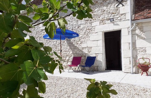 Meusnes Cottage | Charming cottage near Beauval Zoo, modern décor, garden, BBQ, free parking, A/C, non-smoking