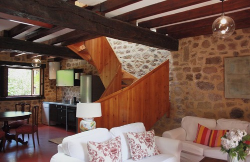 Treceno Cottage | Charming cottage on Palacio de Hualle estate, minutes to beaches, near Comillas