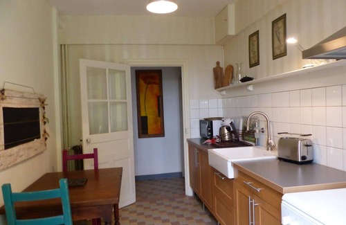 Arfeuilles Cottage | Charming Cottage with Shared Pool, Garden, and Nordic Bath in Bourbonnaise Mountains