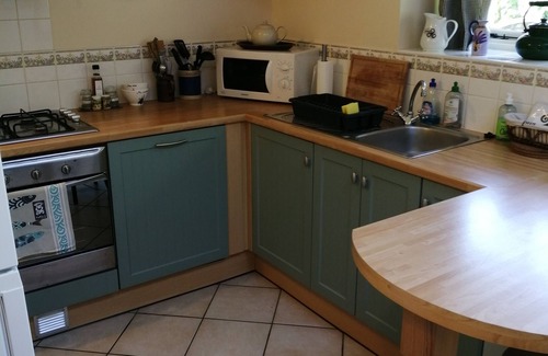 Beganne Cottage | Charming cottage with enclosed garden in peaceful countryside. Pet welcome.