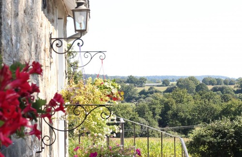 Antoigny Cottage | Charming Cottage with WiFi, Fireplace, Garden, and Scenic Views near Bagnoles de l'Orne