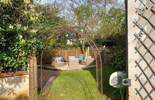 Vinon Cottage | Charming Cottage with Spa, Billiards, Garden and Ping-Pong