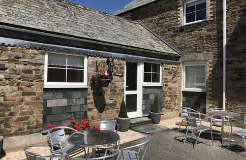 Bodmin Cottage | Charming Cottages in Converted Stone Barns 3 bedroom sleeps 5