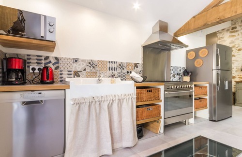 Chateau-Thebaud Cottage | Charming Countryside Retreat with Indoor Heated Pool Near Nantes & Clisson