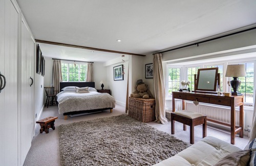 Withyham House | Charming country house, perfectly positioned, and with stunning views