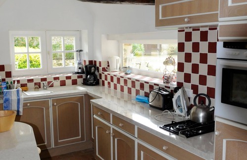 Maresche Cottage | Charming Countryside Retreat: Heated Pool, Tennis, Games Room - Near Le Mans